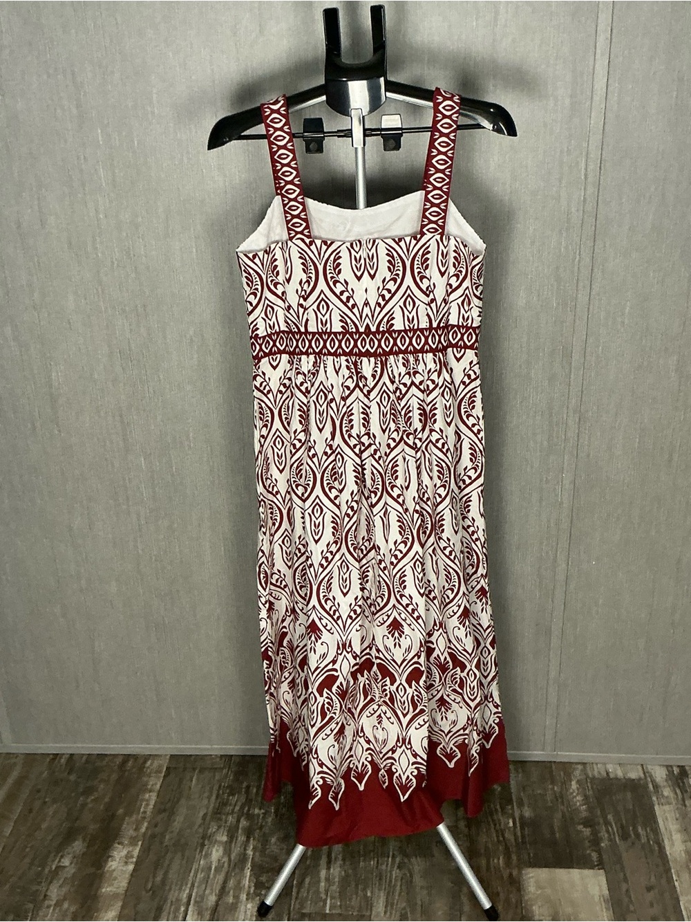 Talbots White and Burgundy Printed Maxi Dress Size 8 - Picture 6 of 12